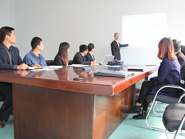 儒佳機(jī)電會議風(fēng)采